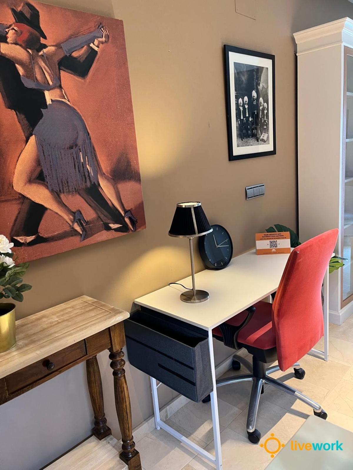 Mirador De La Vina Free Parking By Livework Apartment